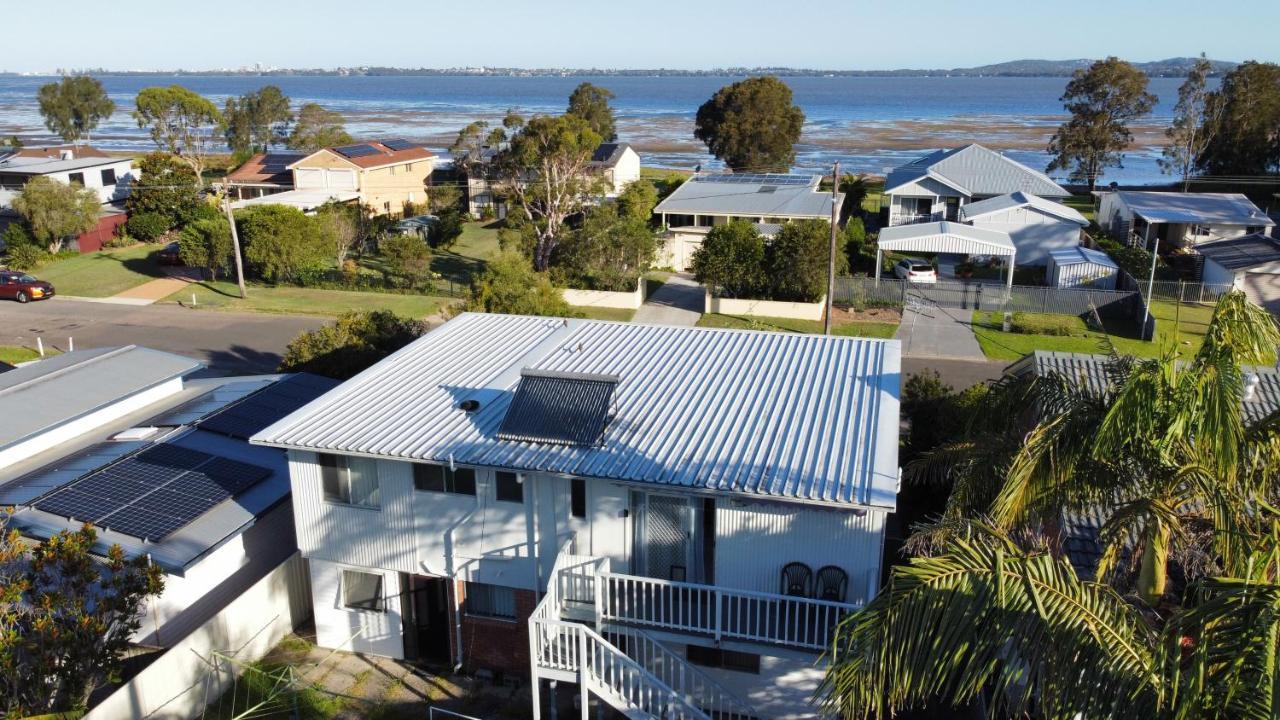 Cozy 3br House 100m To The Holiday home Chittaway Point