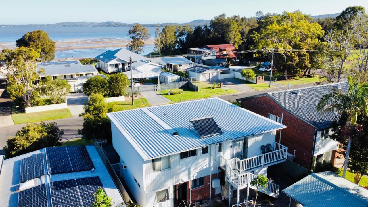 Cozy 3br House 100m To The Holiday home Chittaway Point